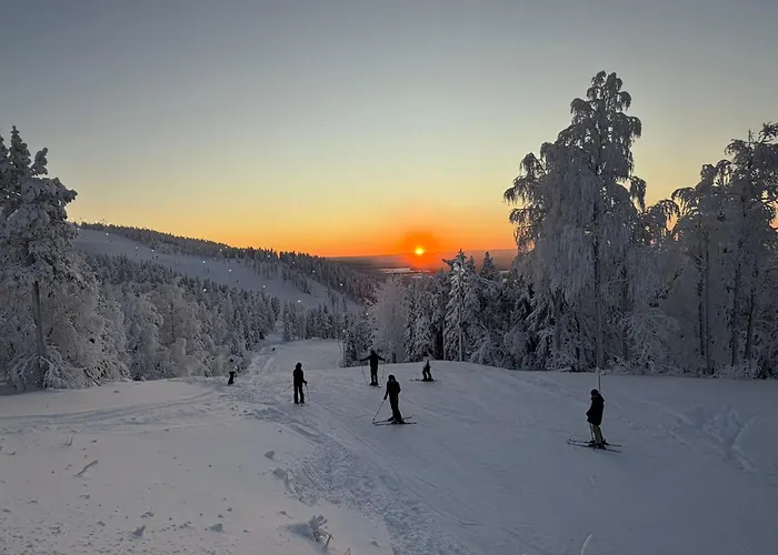 아파트 Sointuilevi R69 Moderni Levin Keskustan Tuntumassa 레비